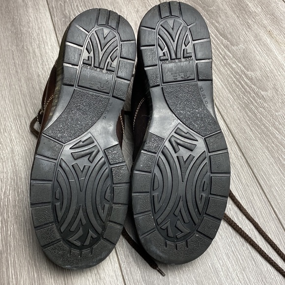 DrMartens, Men’s size 9 boots - Picture 10 of 11